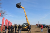 kompaniia-tekhnotorg-provela-demo-pokaz-tekhniki-v-khersone-52-13