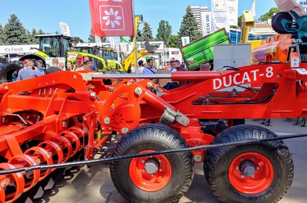 Новинки LOZOVA MACHINERY на AGRO-2021