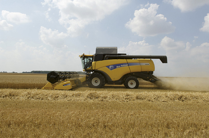 Комбайн CX 8.90 New Holland