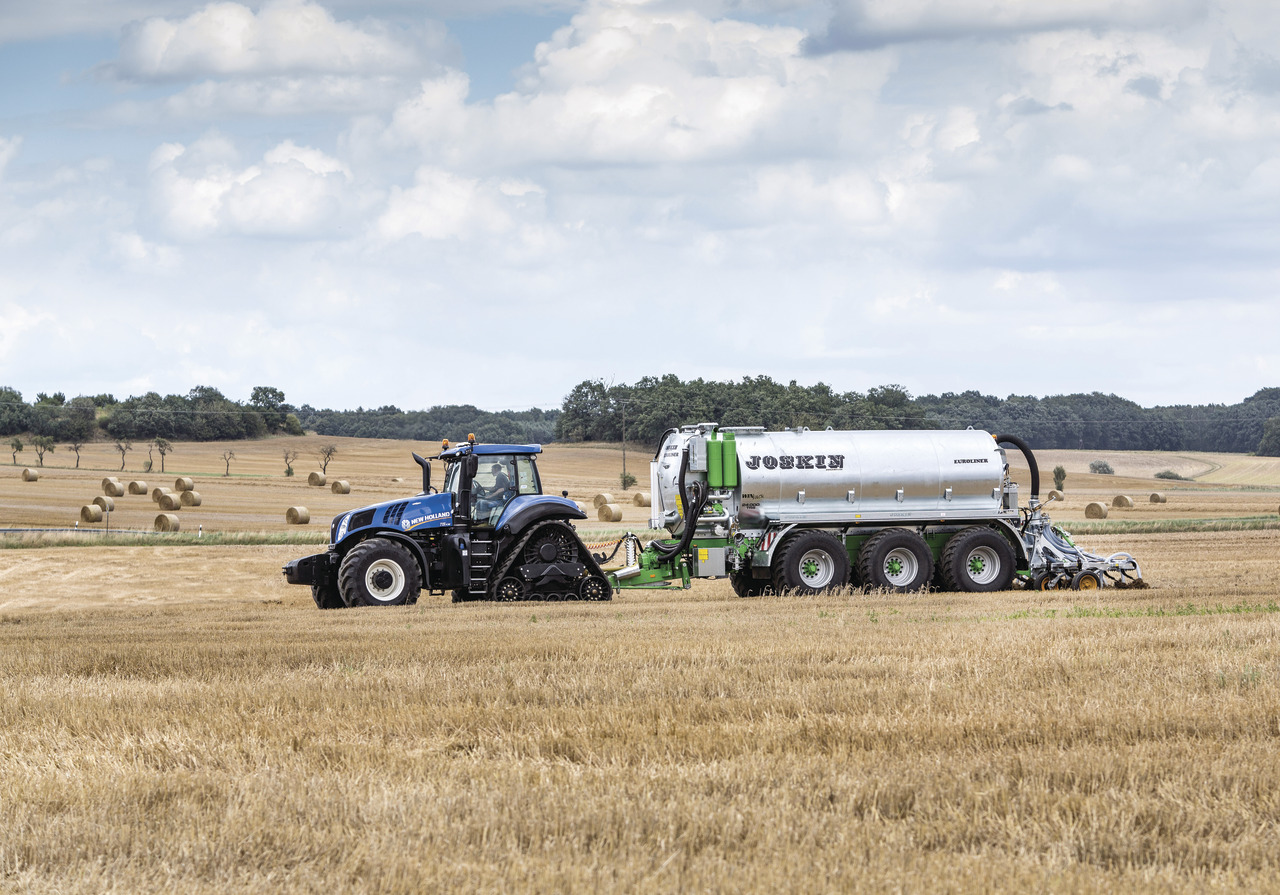 New Holland Т8.410 Smart Trax